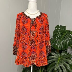 🛍️Hope Springs beautiful bright orange color with floral top excellent.
